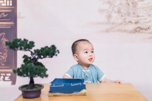 巢湖八个月宝宝可以吃盐吗